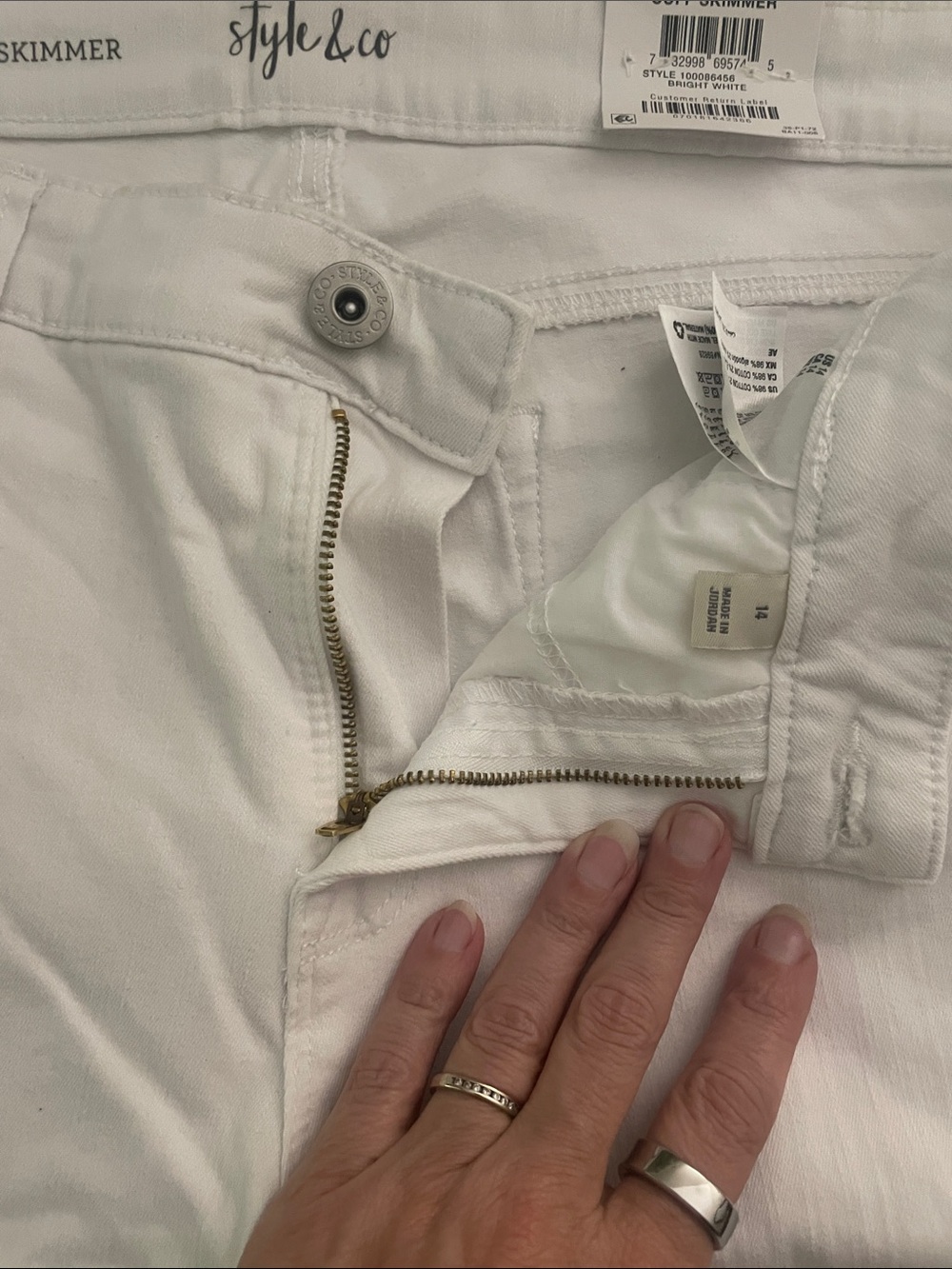 Style & Co. White Cropped Jean shorts size 14 - Picture 7 of 10